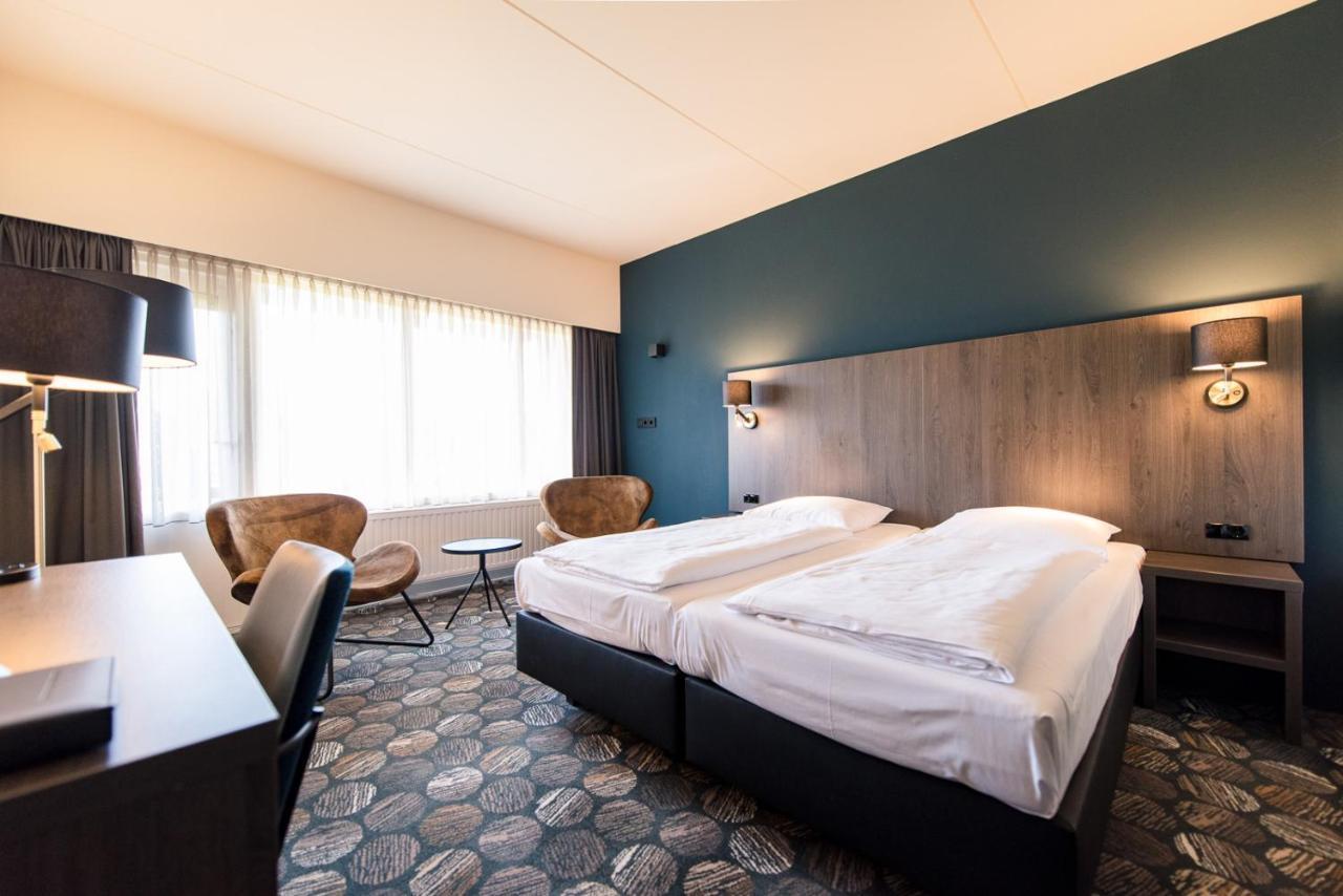 Hotel Hofker Nes  Luaran gambar